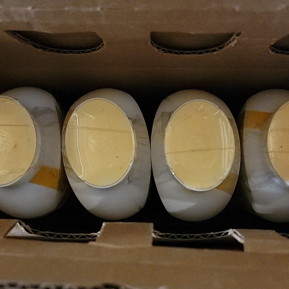 Case Of 4 Olay Ultra Moisture Body Wash with Shea Butter 22 FL Oz New/Sealed! - Picture 2 of 2